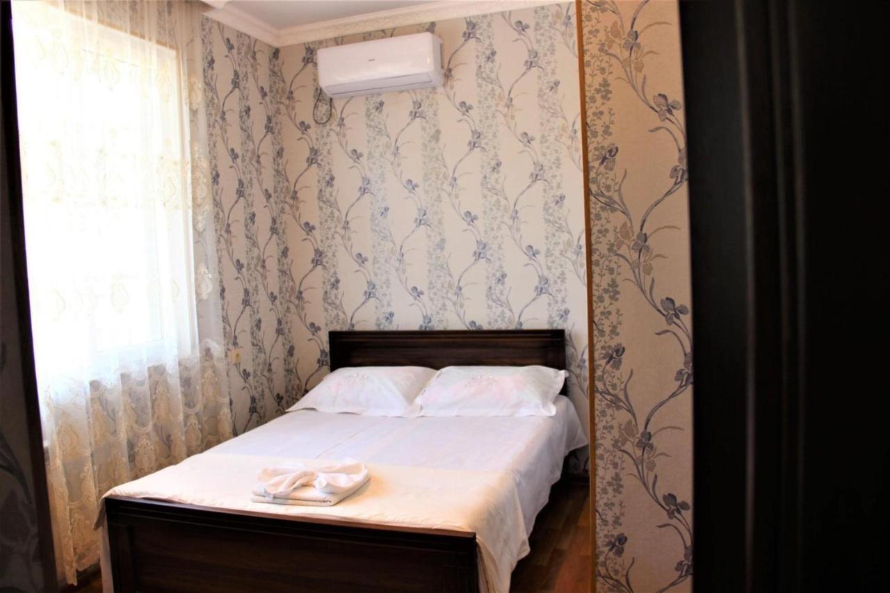 Hotel Oniks Kutaiszi Kültér fotó