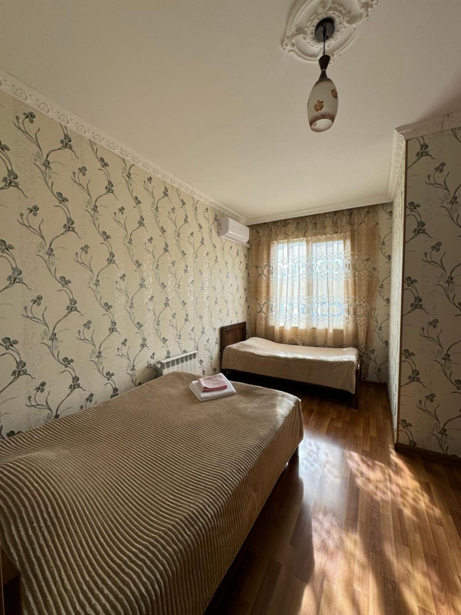 Hotel Oniks Kutaiszi Kültér fotó
